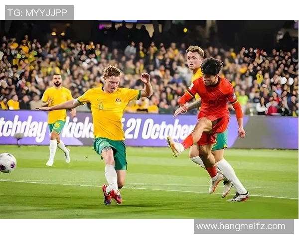 足球明星齐聚世界杯赛场展现风采与激情的精彩瞬间